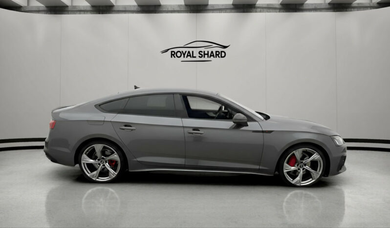 
								2024 Audi A5 Sportback 40 TDI Quattro S-Line Competition Matrix Cockpit full									
