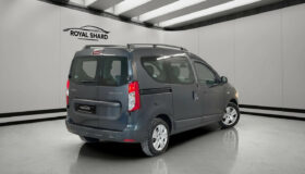 2020 Dacia Dokker 1.5 Blue dCi Laureate