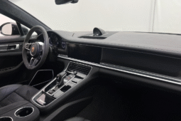 
										2019 Porsche Panamera GTS Sport Turismo 460hp Chrono PASM Pano full									