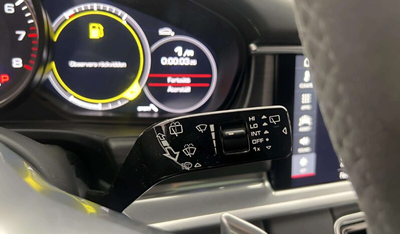
								2019 Porsche Panamera GTS Sport Turismo 460hp Chrono PASM Pano full									