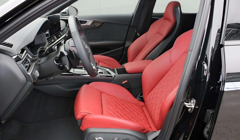 
								2023 Audi S4 Avant TDI 341 HP QUATTRO TIPTRONIC Panoramic full									