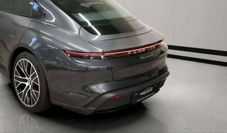 
								2020 Porsche Taycan 4S DD + 571hp Performance battery plus PASM full									