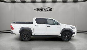 2021 Toyota Hilux Double Cab 2.8 4WD Invincible Towbar JBL