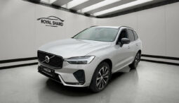 2023 Volvo XC60 B4 Plus Dark Heater 360° Navi Leather 4-Zone Traction