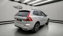 2023 Volvo XC60 B4 Plus Dark Heater 360° Navi Leather 4-Zone Traction