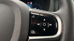 
										2023 Volvo XC60 B4 Plus Dark Heater 360° Navi Leather 4-Zone Traction full									