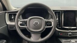 
										2023 Volvo XC60 B4 Plus Dark Heater 360° Navi Leather 4-Zone Traction full									