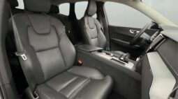 
										2023 Volvo XC60 B4 Plus Dark Heater 360° Navi Leather 4-Zone Traction full									