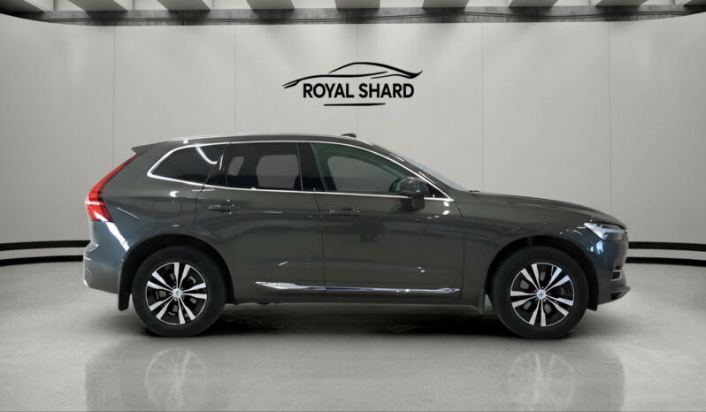 
								2021 Volvo XC60 T6 AWD Recharge Inscription HK Panorama 340hp full									