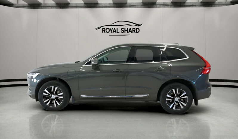 
								2021 Volvo XC60 T6 AWD Recharge Inscription HK Panorama 340hp full									