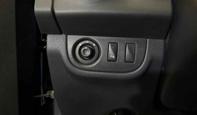 
								2019 Dacia Logan 1.5 Blue dCi Laureate Cruise Control StartStop full									