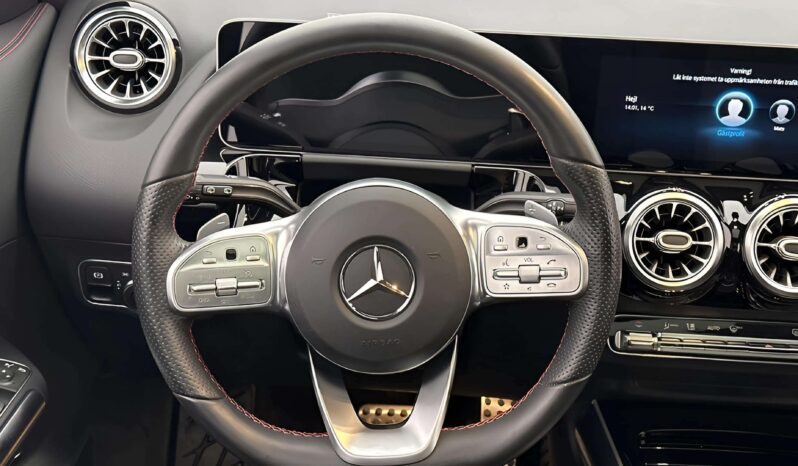 
								2020 Mercedes-Benz GLA 250 4M 224hp AMG Pano Wide Burmest Camera full									