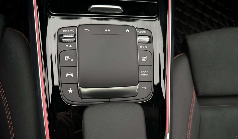 
								2020 Mercedes-Benz GLA 250 4M 224hp AMG Pano Wide Burmest Camera full									
