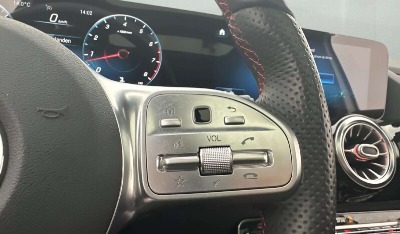 
								2020 Mercedes-Benz GLA 250 4M 224hp AMG Pano Wide Burmest Camera full									