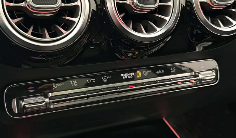 
								2020 Mercedes-Benz GLA 250 4M 224hp AMG Pano Wide Burmest Camera full									