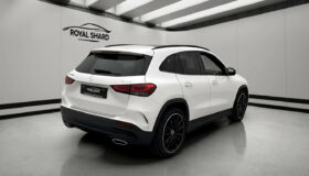 2020 Mercedes-Benz GLA 250 4M 224hp AMG Pano Wide Burmest Camera
