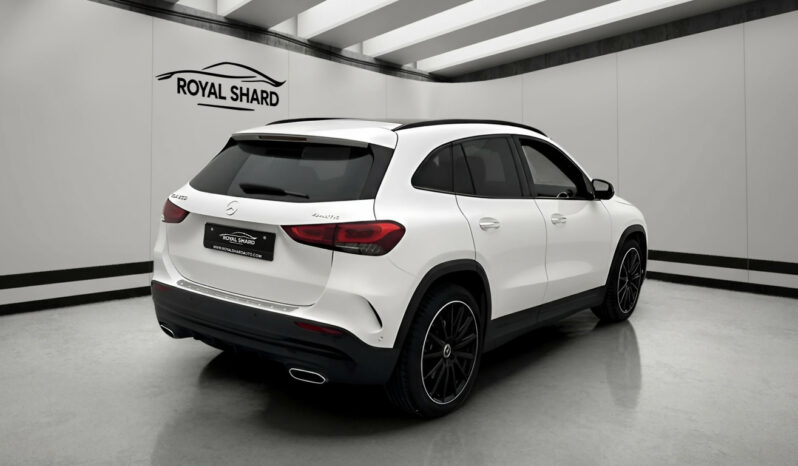 
								2020 Mercedes-Benz GLA 250 4M 224hp AMG Pano Wide Burmest Camera full									