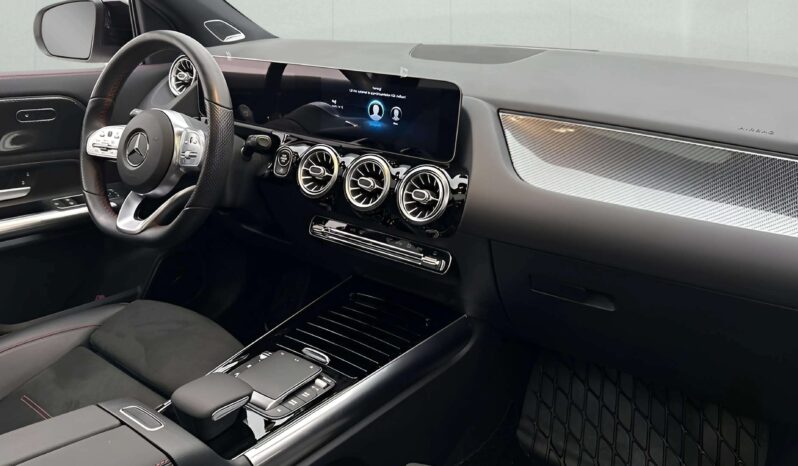 
								2020 Mercedes-Benz GLA 250 4M 224hp AMG Pano Wide Burmest Camera full									