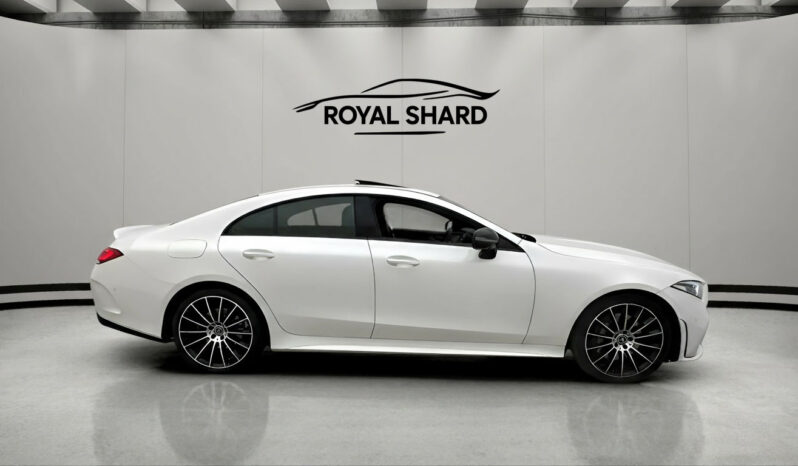 
								2021 Mercedes-Benz CLS 400d 4M Coupé AMG Designo full									