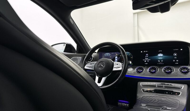 
								2021 Mercedes-Benz CLS 400d 4M Coupé AMG Designo full									