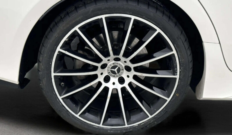
								2021 Mercedes-Benz CLS 400d 4M Coupé AMG Designo full									