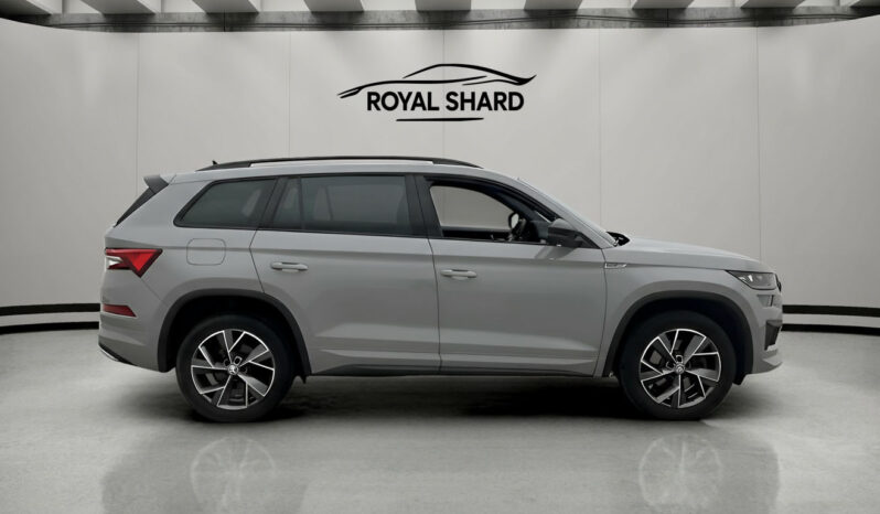 
								2022 Skoda Kodiaq TDI 4×4 200hp Sportline 7-Seats Cockpit full									
