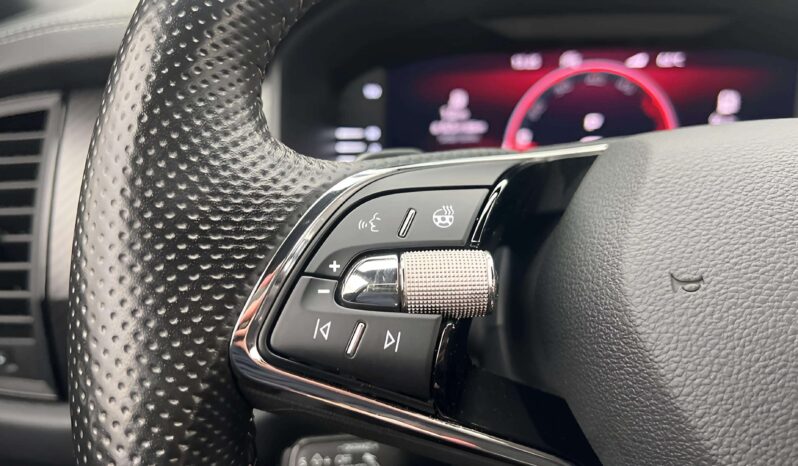 
								2022 Skoda Kodiaq TDI 4×4 200hp Sportline 7-Seats Cockpit full									