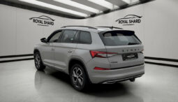 
										2022 Skoda Kodiaq TDI 4×4 200hp Sportline 7-Seats Cockpit full									