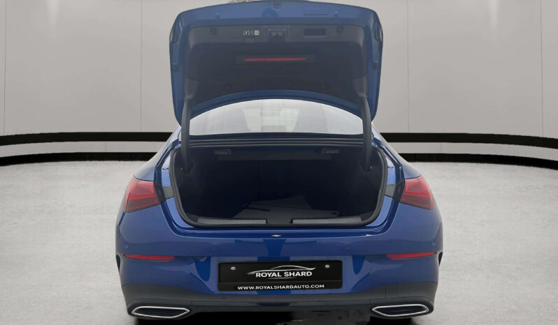 
								2024 Mercedes-Benz CLA 200 Coupé AMG Line Widescreen Camera Night Package full									