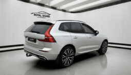 
										2020 Volvo XC60 B4 AWD 197hp R-Design HK Pano HUD 360° Navi full									