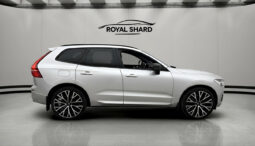 
										2020 Volvo XC60 B4 AWD 197hp R-Design HK Pano HUD 360° Navi full									