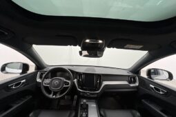 
										2020 Volvo XC60 B4 AWD 197hp R-Design HK Pano HUD 360° Navi full									