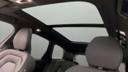 
										2020 Volvo XC60 B4 AWD 197hp R-Design HK Pano HUD 360° Navi full									