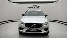 
										2020 Volvo XC60 B4 AWD 197hp R-Design HK Pano HUD 360° Navi full									